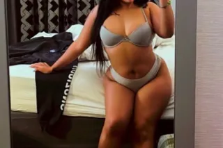 ❄❄❄Party Girl 🥰 Available Outc... - Image 3