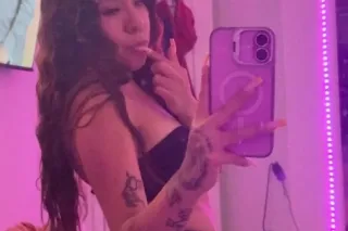 sexy latina - 23 - Image 2