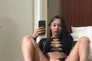 Arielle Ready 24/7 😈👅 Facetime $45 • Live Cum Shows $55 • Videos $36 • Meetup fun sexs available 👅 - Image 2