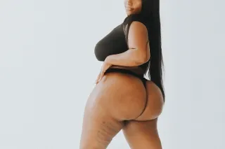 Big BOOTY 🍑SUPER BUSTY and THICK 100% REAL 🇪🇹 Ethiopian Barbie FaceTime verify!! 🍑 Wet and Creamy 🍦💦 - Image 4