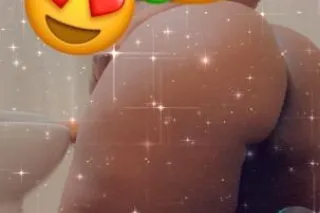 SUBMISSIVE BIG BOOTY FREAK 💦READY TO GET DRILLED 👅🍆🍑🍑💦WET 💦💦TIGHT N CLEAN🌸💕🌸💕💕🌸💕you WANT BE RUSHED🌸🤞🏿🤞🏿 - Image 1