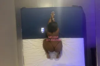 HOT AND READY!! HIT ME UP😘😘 - Image 3