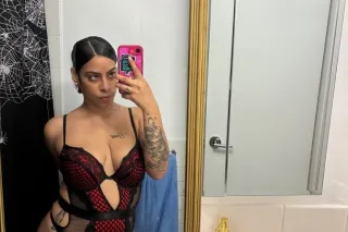 i sell content Dominican & Venezuelan mami 🥴💘🪩 - Image 2