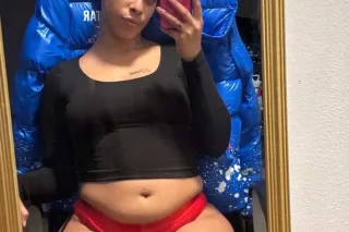 i sell content Dominican & Venezuelan mami 🥴💘🪩 - Image 4