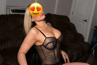 Naughty Latina ready to spoil you😘 - Image 5